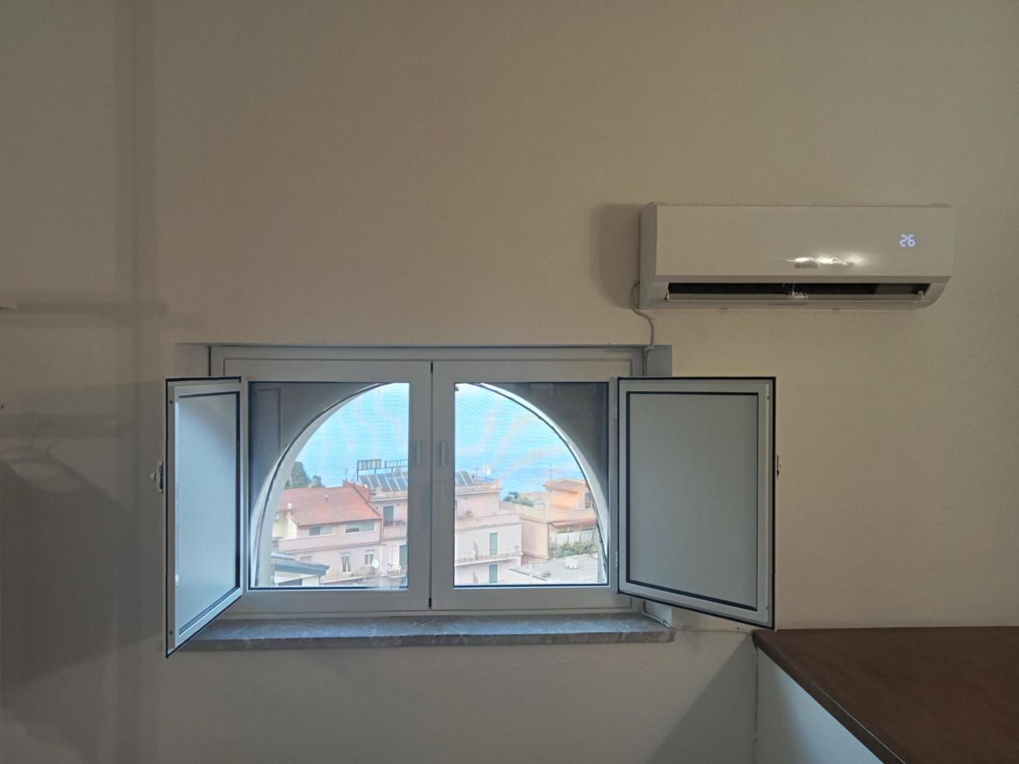 Fm Panoramic House Center Taormina